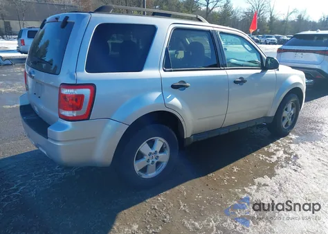 2010 Ford Escape Xlt from USA, damaged, VIN 1FMCU9D74AKB81361